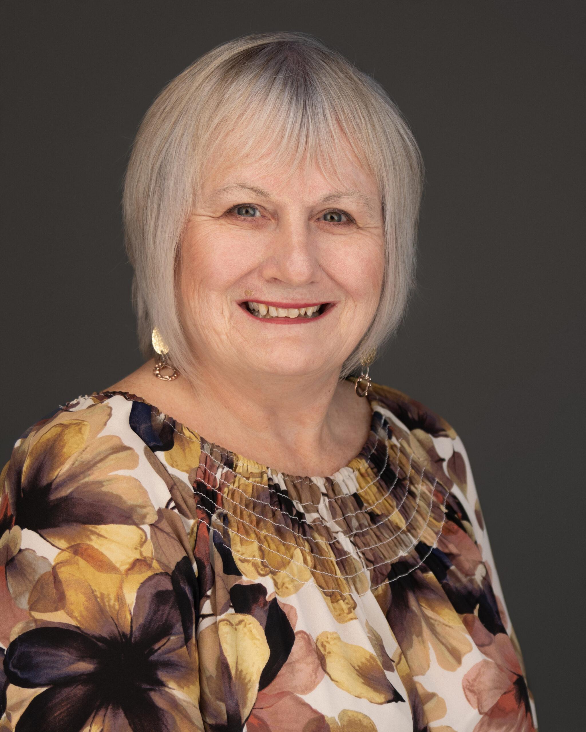 Angela Ricker headshot