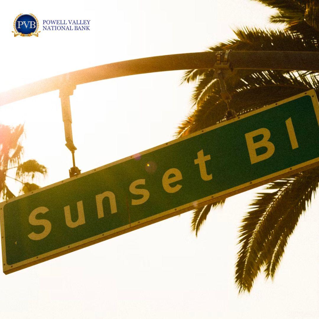 Photo of Sunset Blvd sign